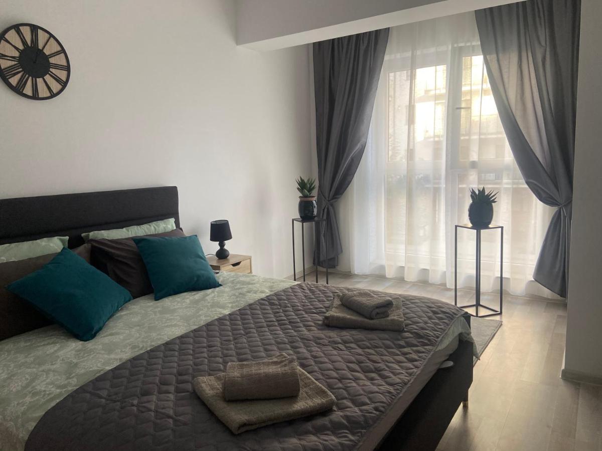 Divany Apartaments - Coresi Mall Braşov Eksteriør billede